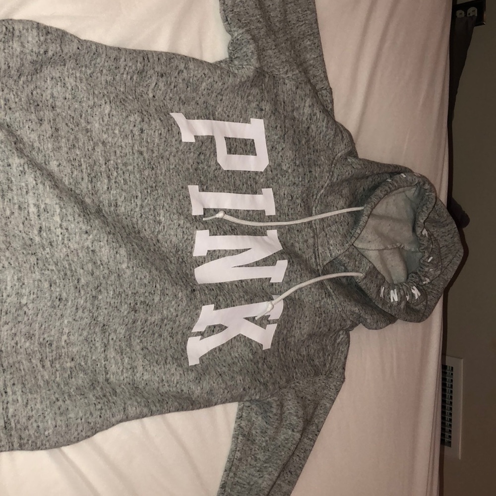 A long sleeve hoodie shirt